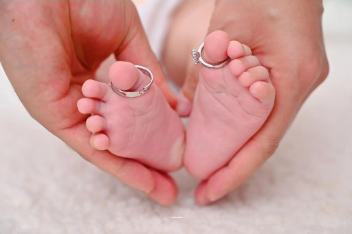 吕梁7个月孕妇肚子疼